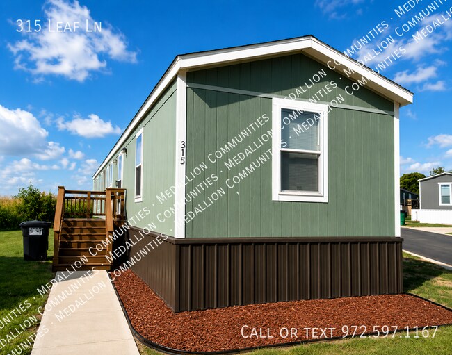 Building Photo - 315 Leaf Ln