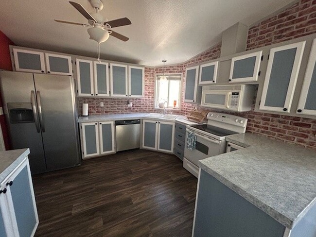 Building Photo - 103 Silver Bow Ct