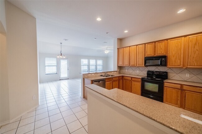 Building Photo - 7509 Dalton Dr