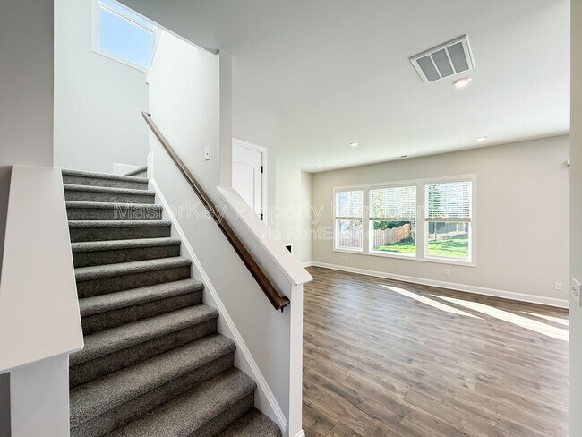 Building Photo - 360 Murray Grey Ln