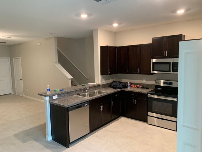 Building Photo - 4461 Globe Thistle Dr