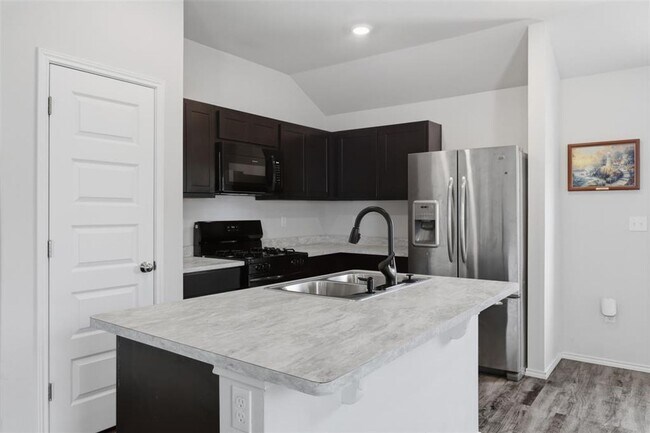 Building Photo - 11832 NW 94th St