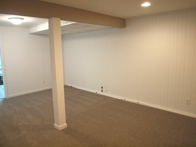 Building Photo - 834 34th St NW