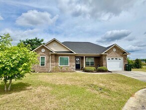Building Photo - 508 Covington Cove