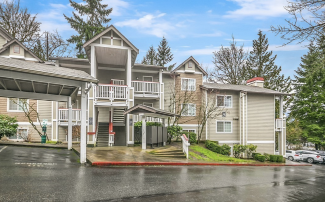 Primary Photo - 18505 SE Newport Way