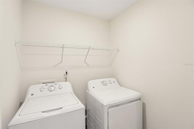Building Photo - 2603 Grey Hawk Dr