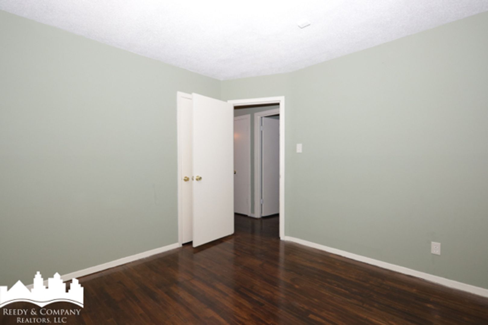 Building Photo - 2474 Corning Ave