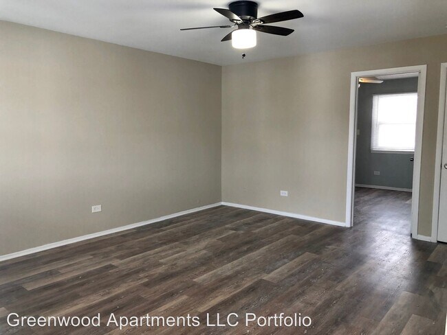 Building Photo - 1620 Greenwood Rd