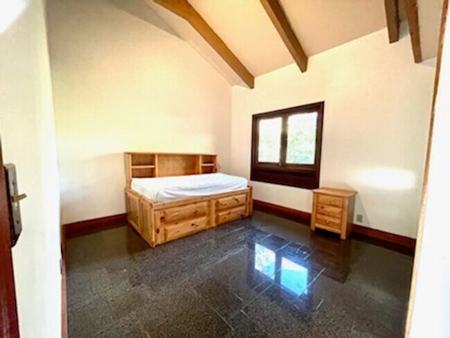 Building Photo - 43-1449 Pohakealani Rd