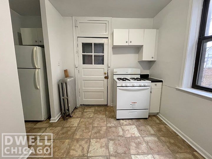 Building Photo - 2342 N Spaulding Ave