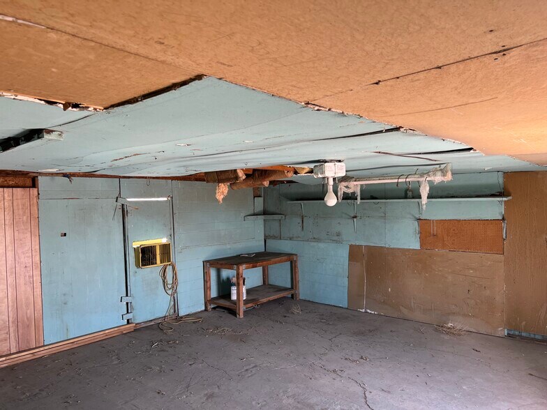 Building Photo - 7154 N 3000 W