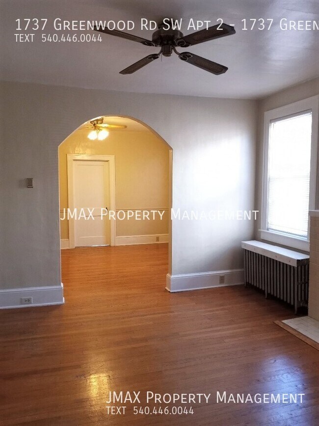 This property has a no security deposit op... 1737 Greenwood Rd SW