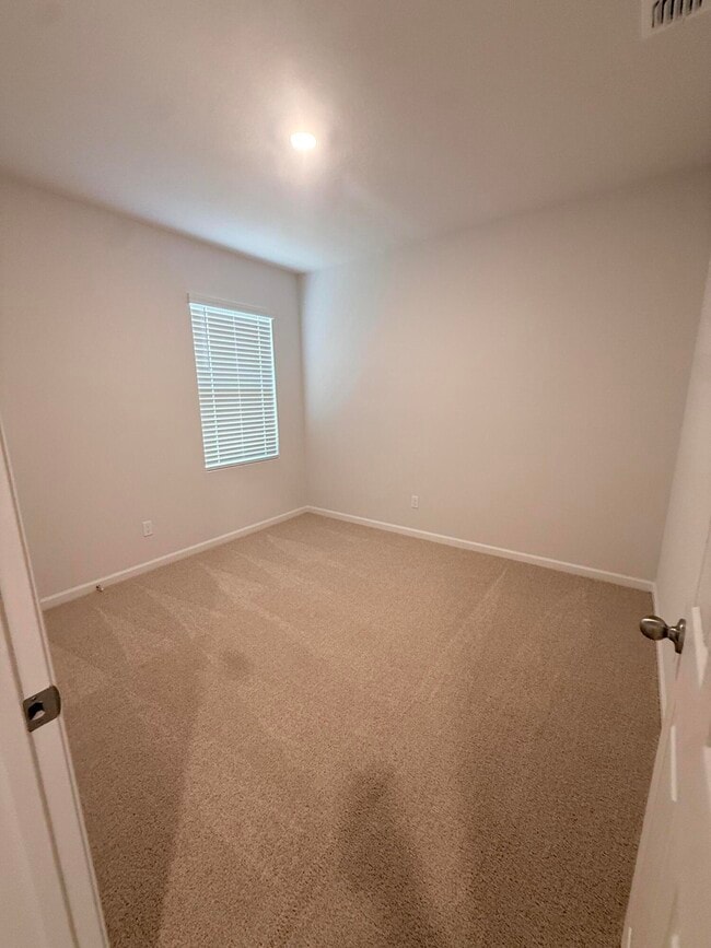 Building Photo - 12134 Rimini Wy