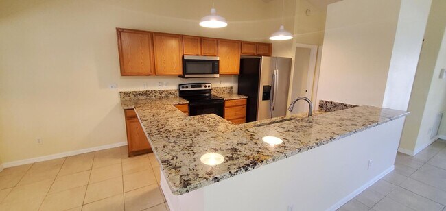 Building Photo - Experience the perfect blend of comfort and style in this charming 3-bedroom, 2-bathroom corner l...