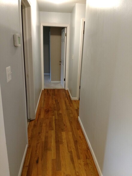 Building Photo - 2063 Champagne Dr