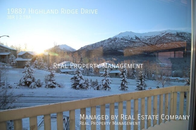 Building Photo - 19887 Highland Ridge Dr