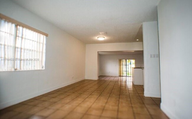 Building Photo - 7591 SW 28th Street Rd