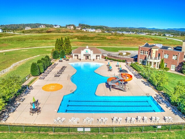 Building Photo - FOR RENT — Stunning One-Level Home in The Preserve, Oak Ridge’s Premier Lakefront Community