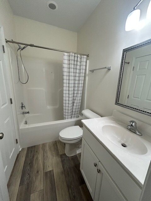Building Photo - Available 10/1/2026 Stylish 3-Bed, 2.5-Bath Home on Enna Lane, Linden Living at Its Best, showing...