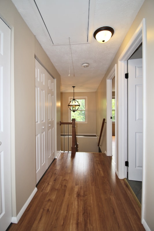 Building Photo - 100 Grouse Ct