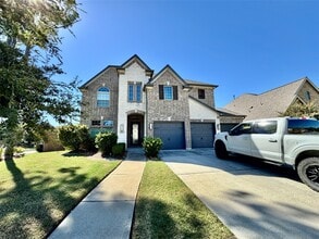 Building Photo - 16803 Bark Cabin Dr