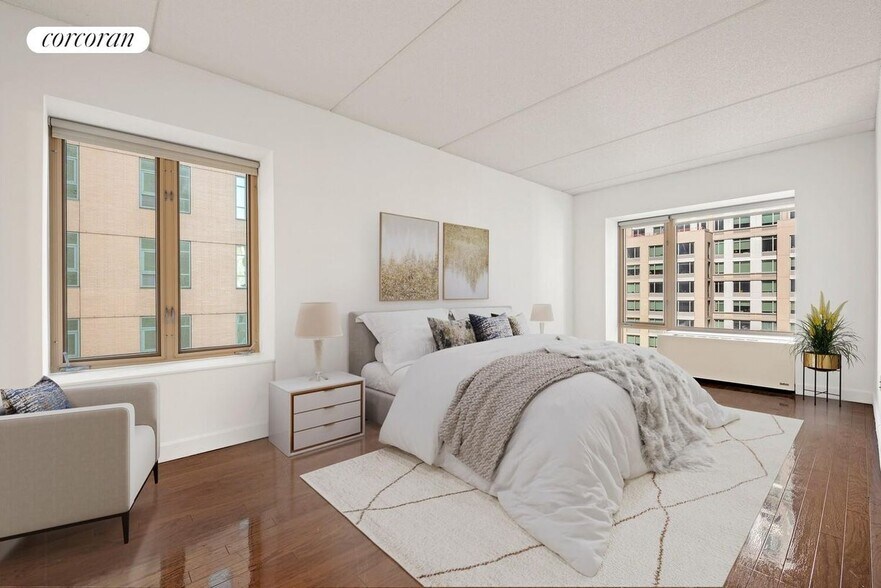 Building Photo - 41-34 Crescent St