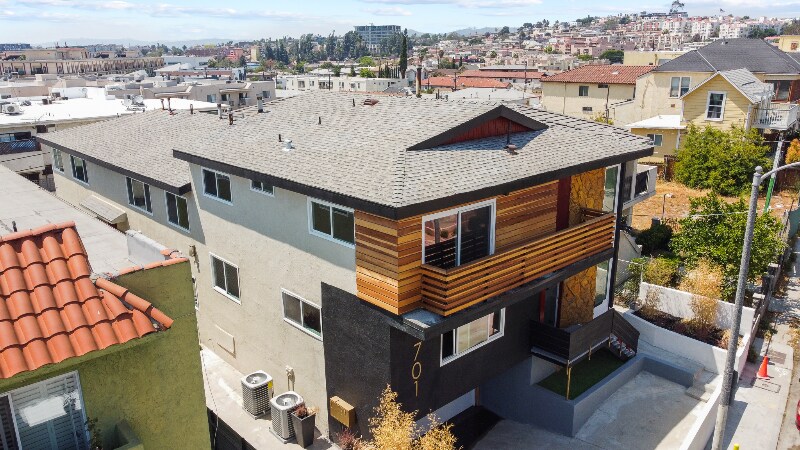 Building Photo - 701 N Hill Pl