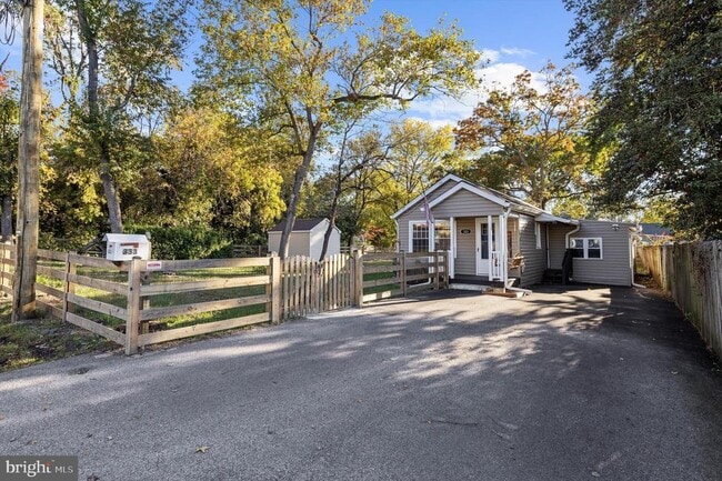 Building Photo - 333 Magothy Beach Rd