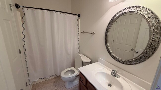 Building Photo - 104 Washington Place Drive