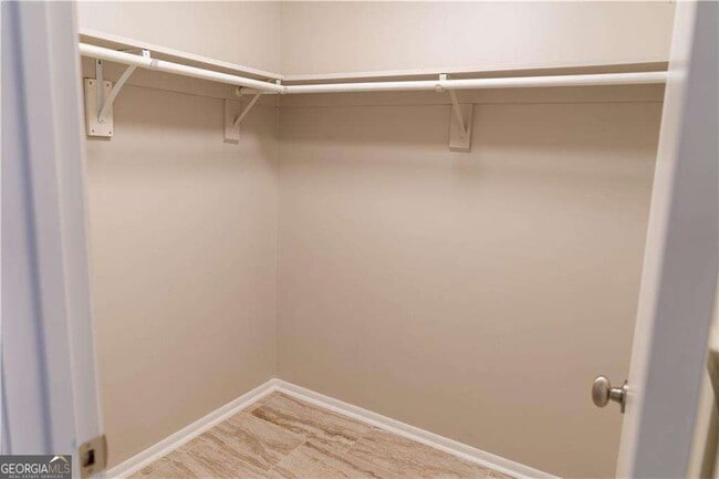 Building Photo - 72 Fair Haven Way