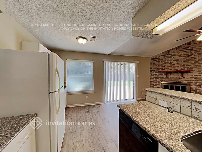 Building Photo - 2606 Elm Hollow St