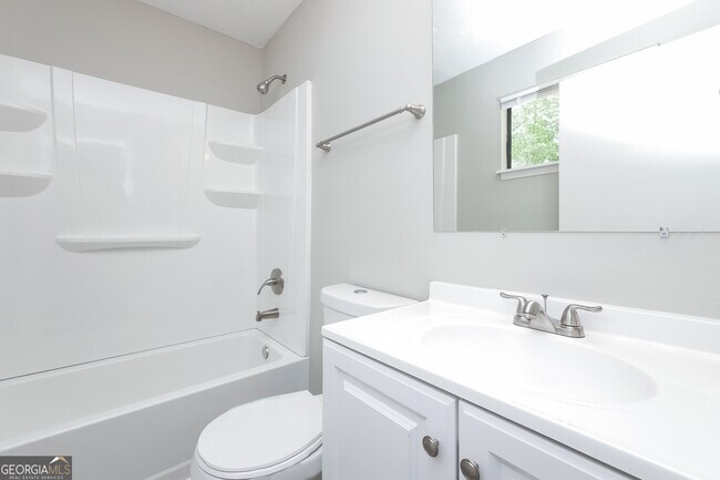 Building Photo - 8236 Greenmar Way