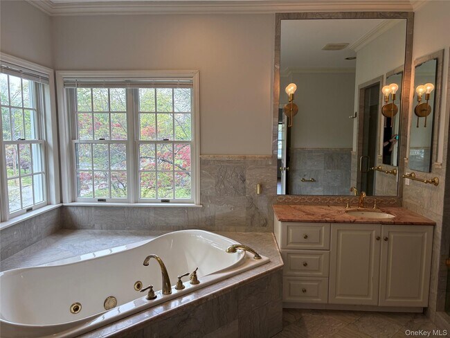 Building Photo - 177 Puritan Dr