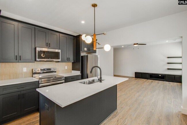 Building Photo - 2516 Richland St