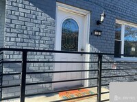 Building Photo - 13 Eastern Pkwy