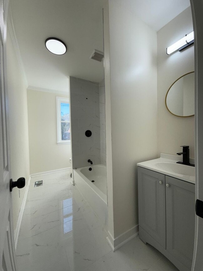 Building Photo - Available June 1st- Recently remodeled 3-bedroom, 2-bath home
