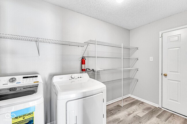 Building Photo - 12254 Maize Dr