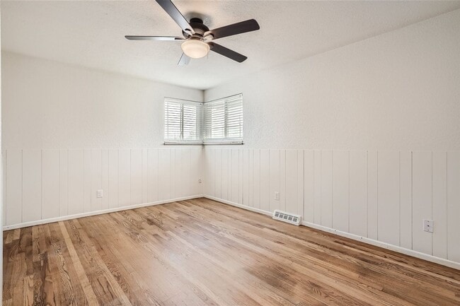 Building Photo - Spacious 5-Bedroom Retreat in Arvada, CO!