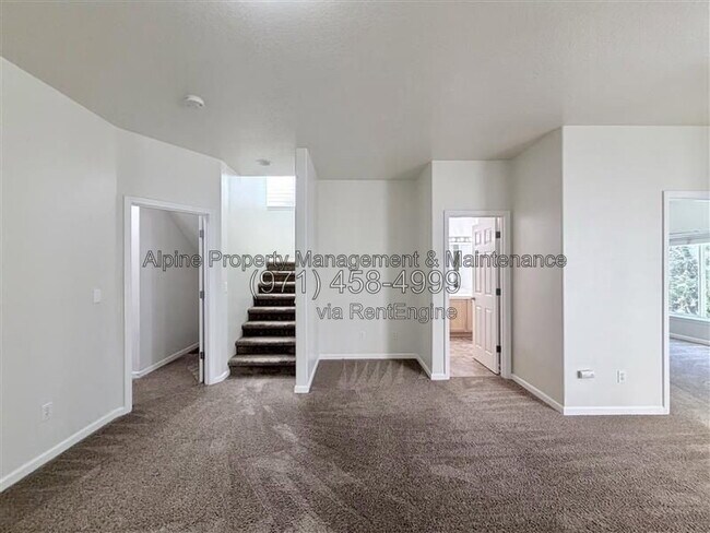 Building Photo - 13592 SW Mapleview Ln