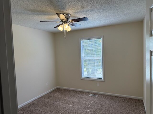 Building Photo - 3007 Clove Tree Ln
