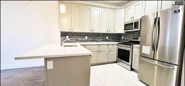 Building Photo - 3294 John F. Kennedy Blvd