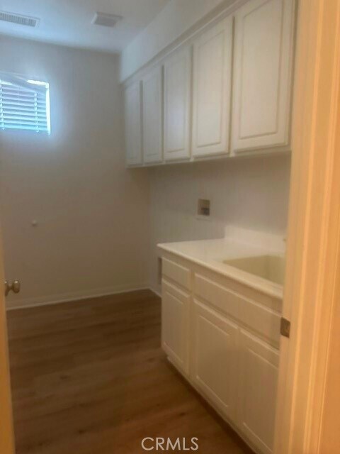 Building Photo - 13029 Hillhaven Ct
