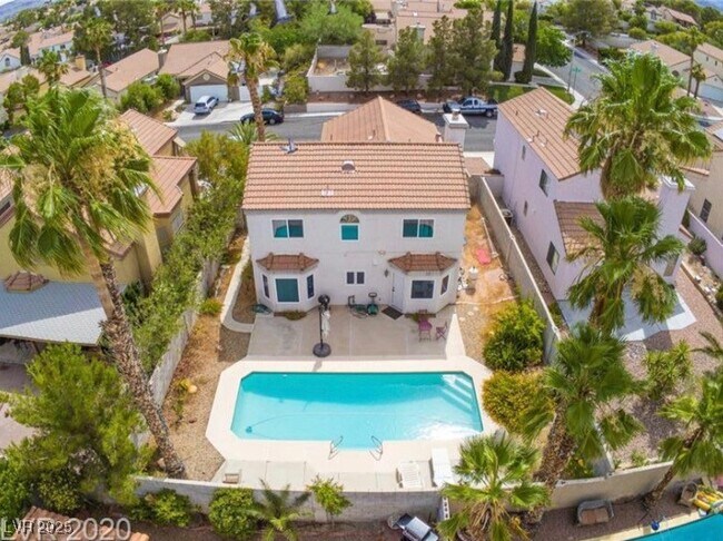 Primary Photo - 3228 Mariner Bay St