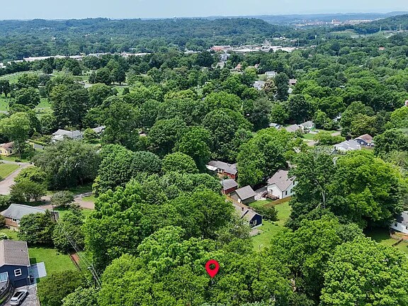 Building Photo - 502 Hayworth Dr