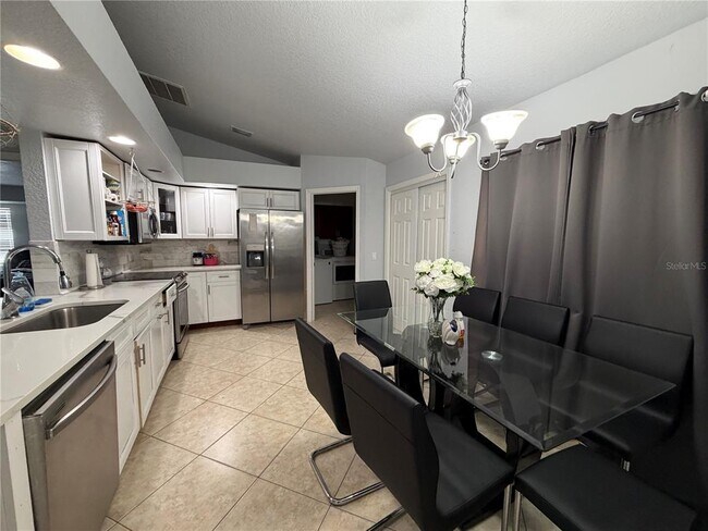 Building Photo - 6972 Crock Ave