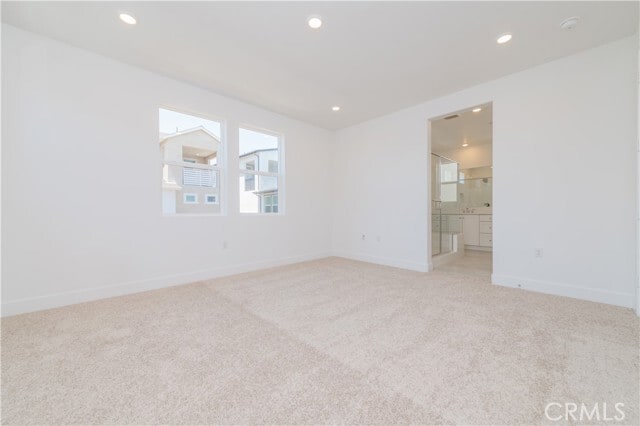 Building Photo - 446 Lobata