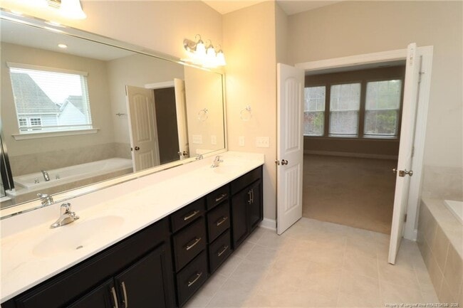 Building Photo - 1133 Timbercut Dr