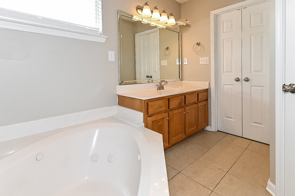 Building Photo - 5818 Carrel Cove
