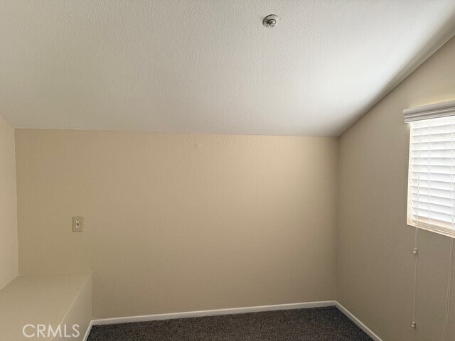 Building Photo - 5553 Pheasant Dr
