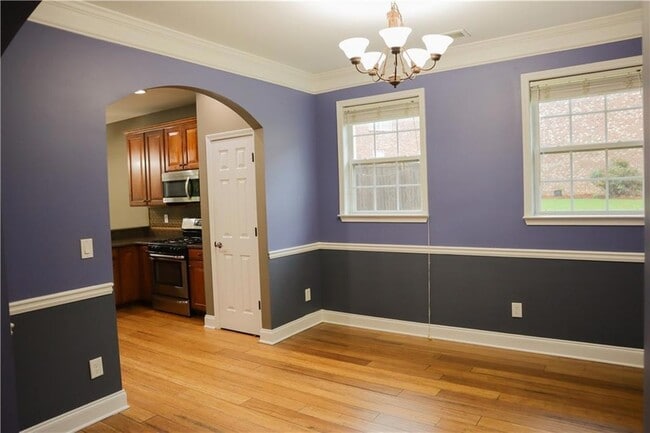 Building Photo - 1526 Lechemin Dr